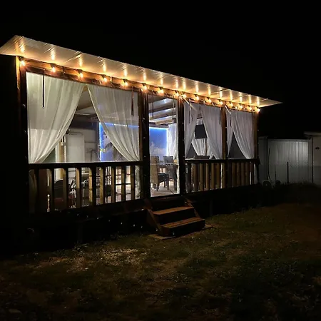 каравана кътче от рая בית נופש צרבו